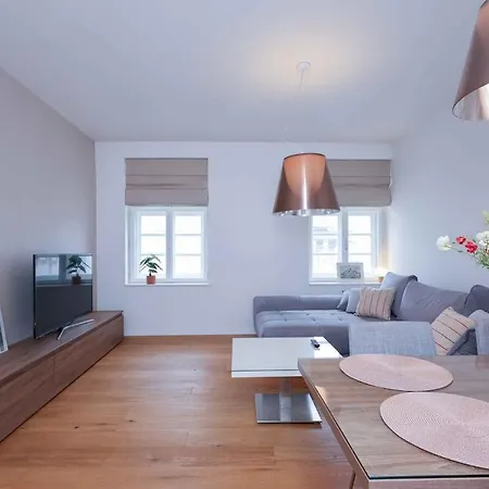 Appartement Klobucnicka-beautiful In The Heart Of Old Town Bratislava