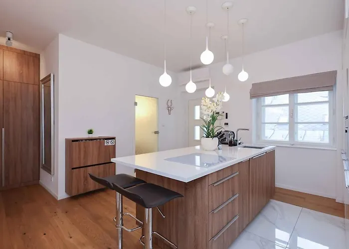 Apartment Klobucnicka-beautiful In The Heart Of Old Town