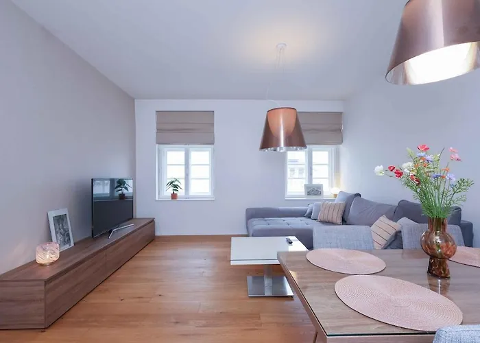 Apartment Klobucnicka-beautiful In The Heart Of Old Town Bratislava